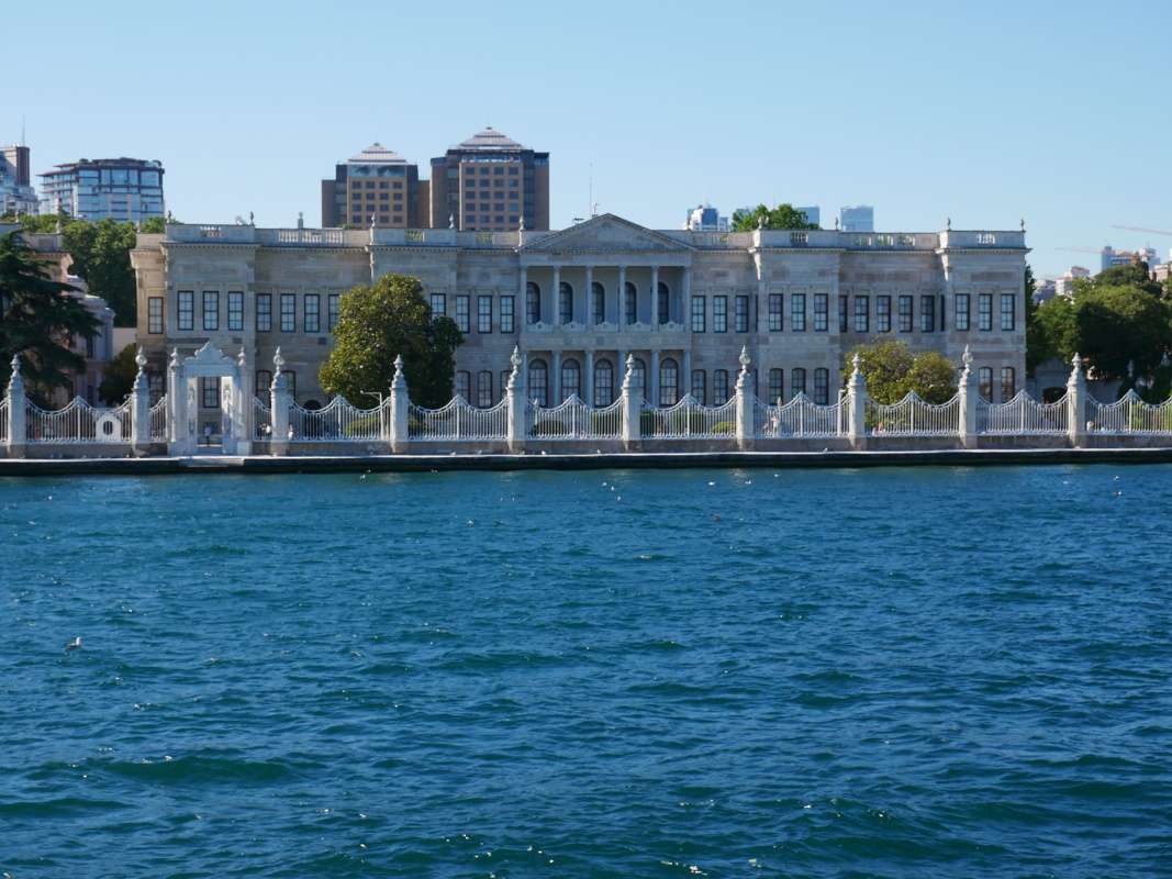 Dolmabahçe palác