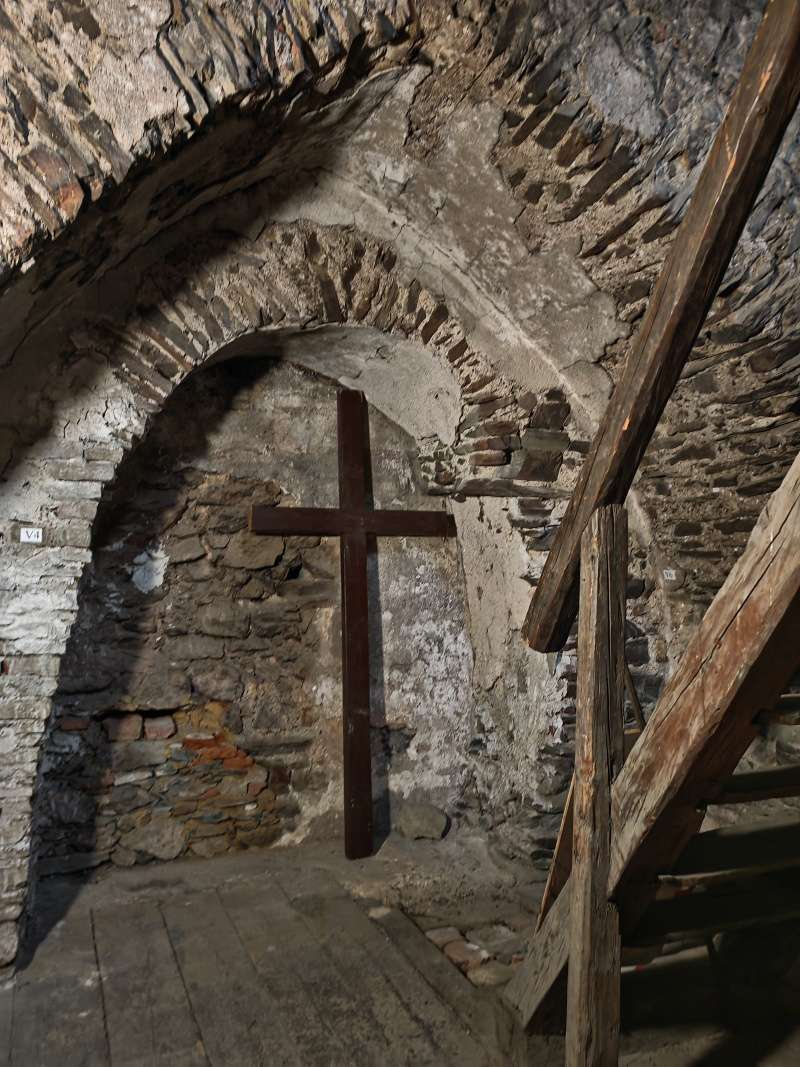 Veža kostola, 68m