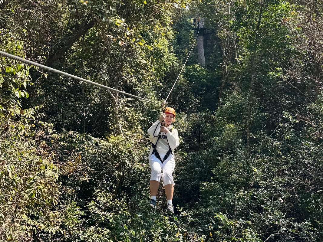 Angkor Zipline - letím