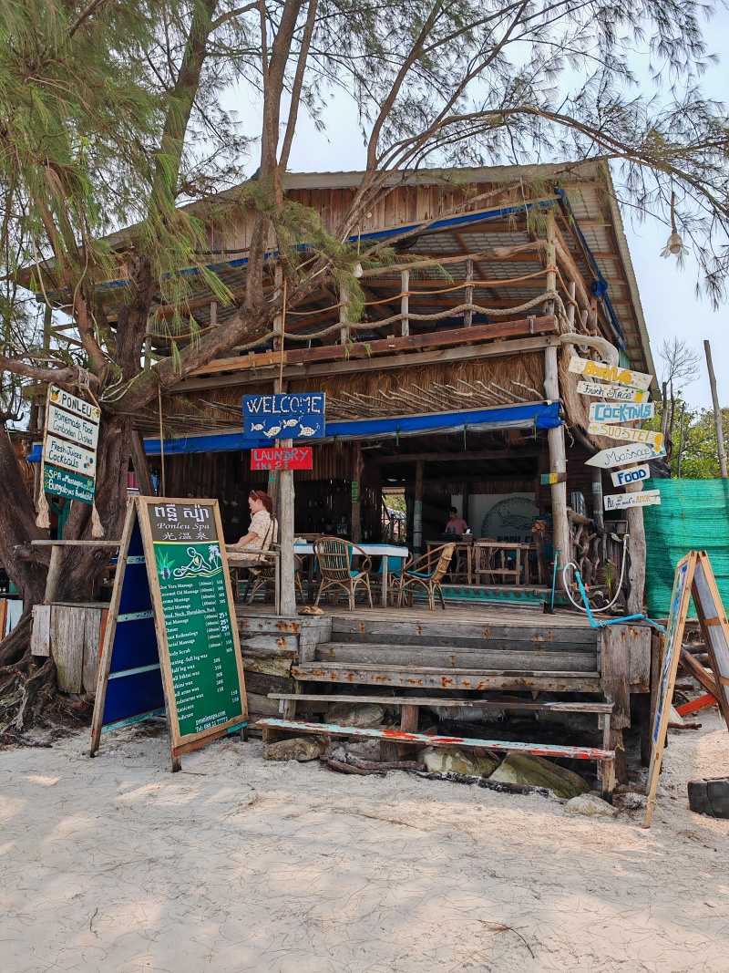 Pláž ostrova Koh Rong Sanloem