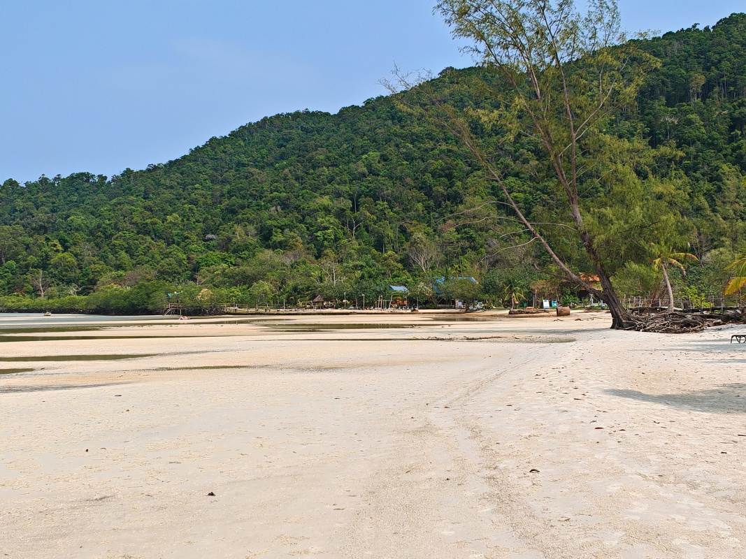 Pláž ostrova Koh Rong Sanloem