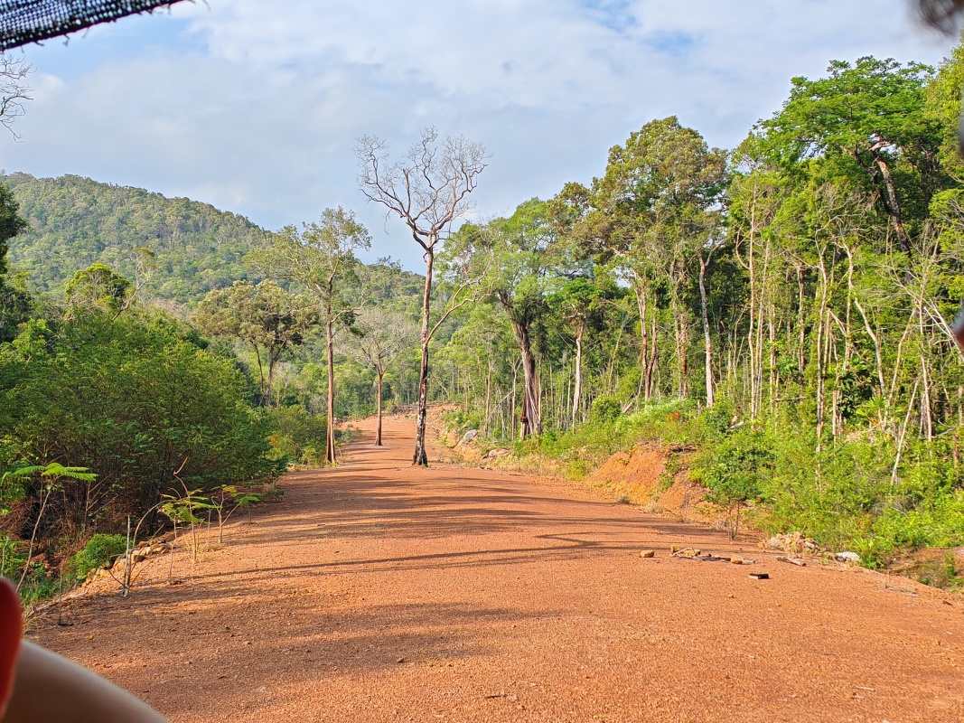 Jazda vnútrozemím ostrova na traktore