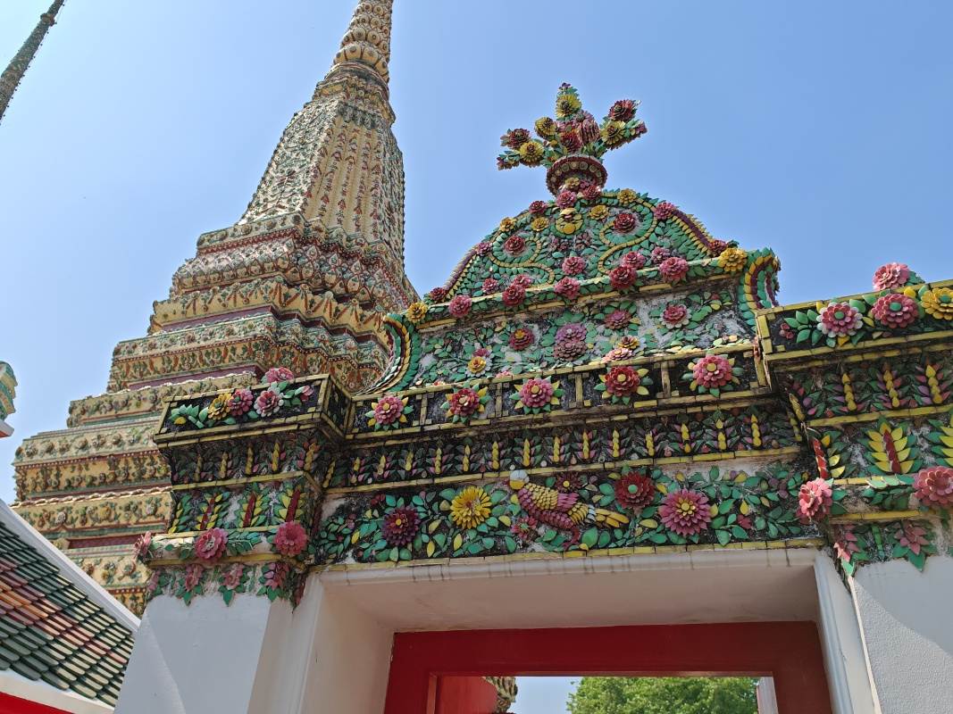 Wat Phra - brána k veľkým chedi