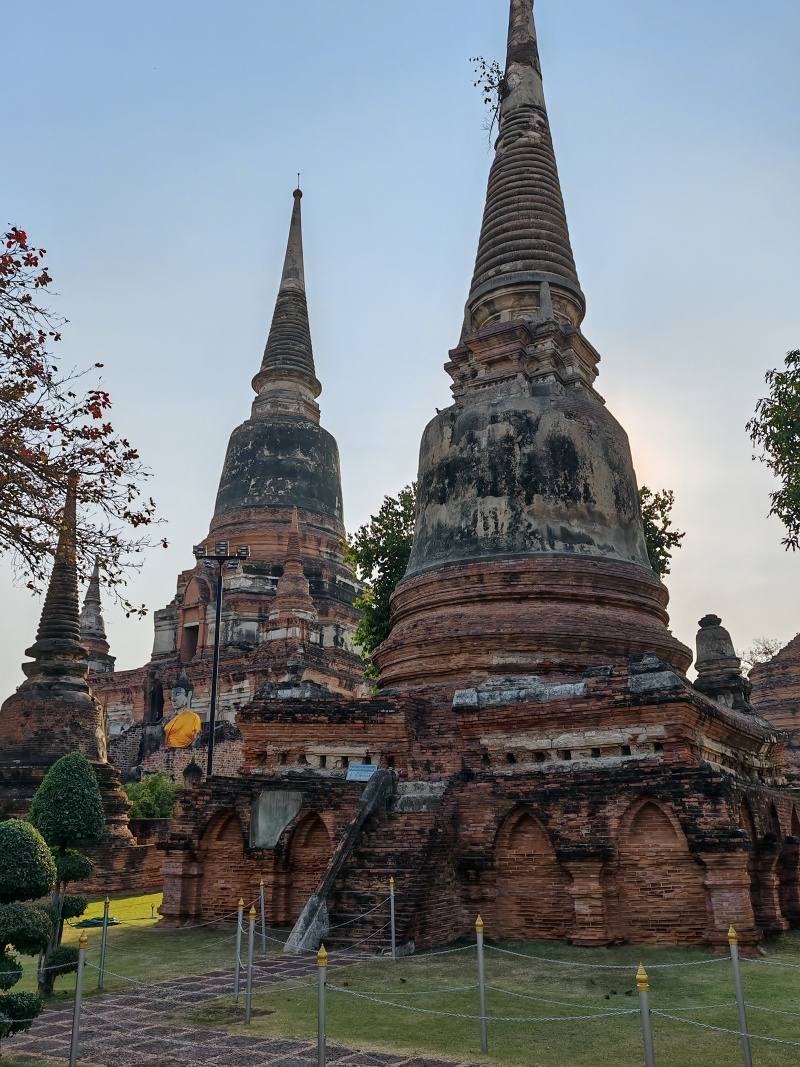 Wat Yai Chai Mongkhon