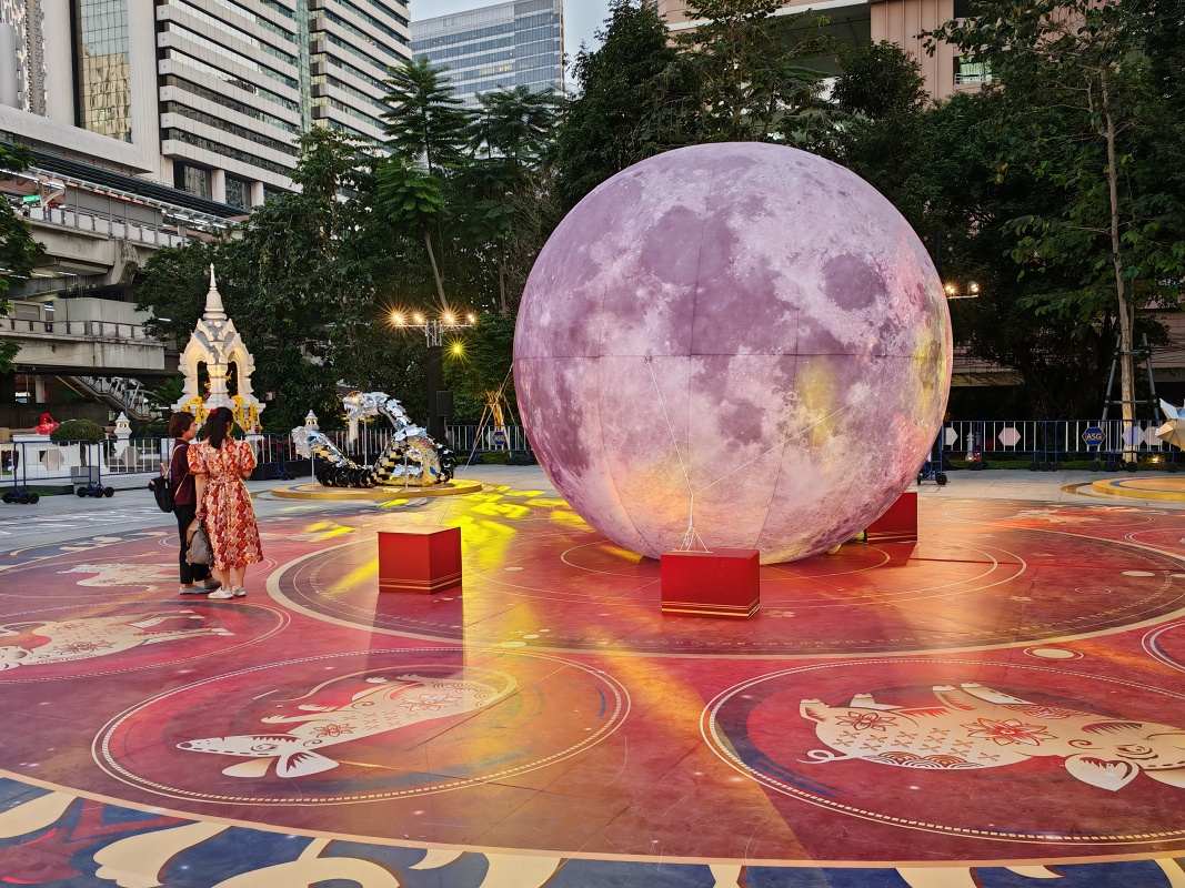 Pod King Power Mahanakhon - výzdoba k čínskemu novému roku