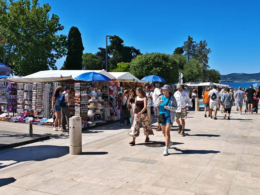 Odbočili sme do starého mesta