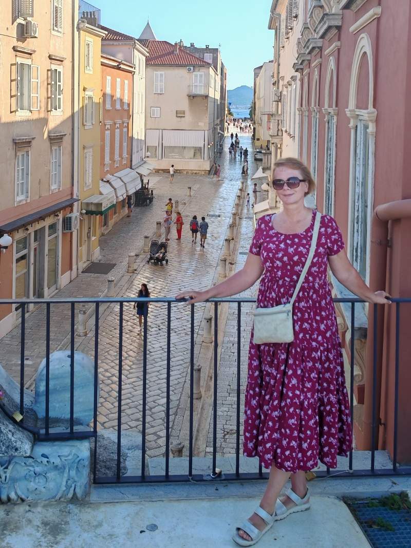 Výhľad z hradieb cez staré mesto k moru