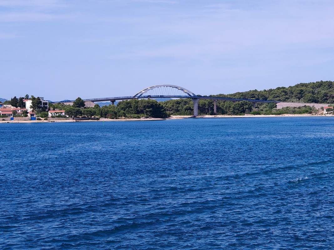 Most Ždrelac - medzi ostrovmi Ugljan a Pašman