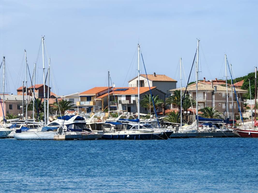 14:40, Kukljica na ostrove Ugljan