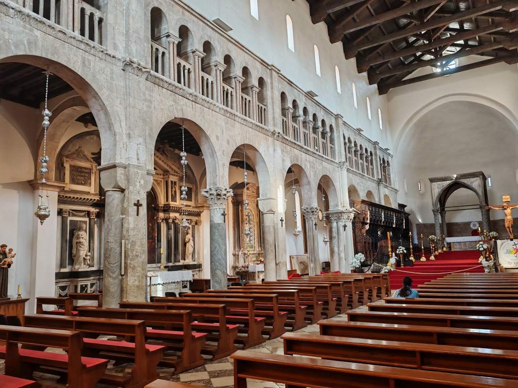 Katedrala sv. Stošije (Anastázie)