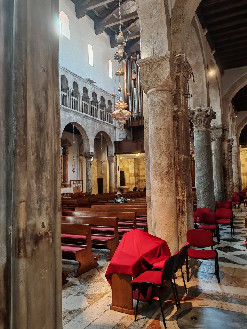 Katedrala sv. Stošije (Anastázie)