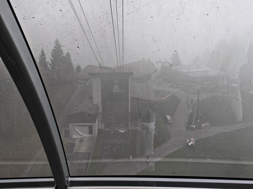 Stanica Fräkmüntegg - ideme do hmly