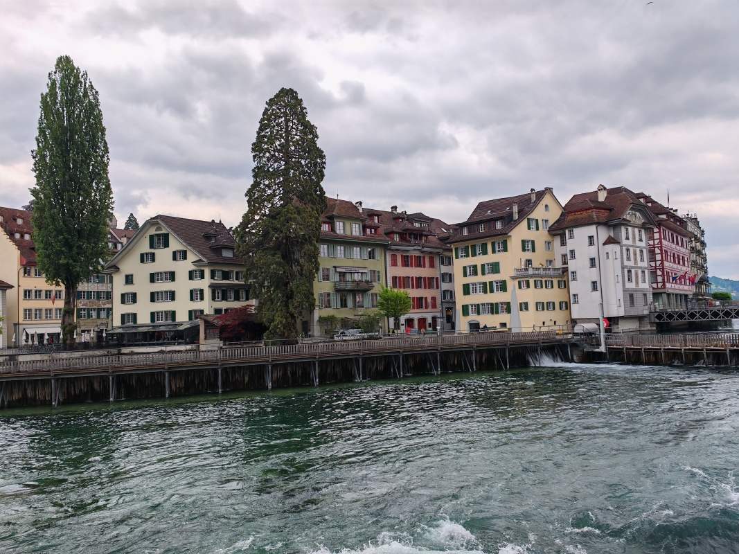 Stareé mesto k Reussbrücke