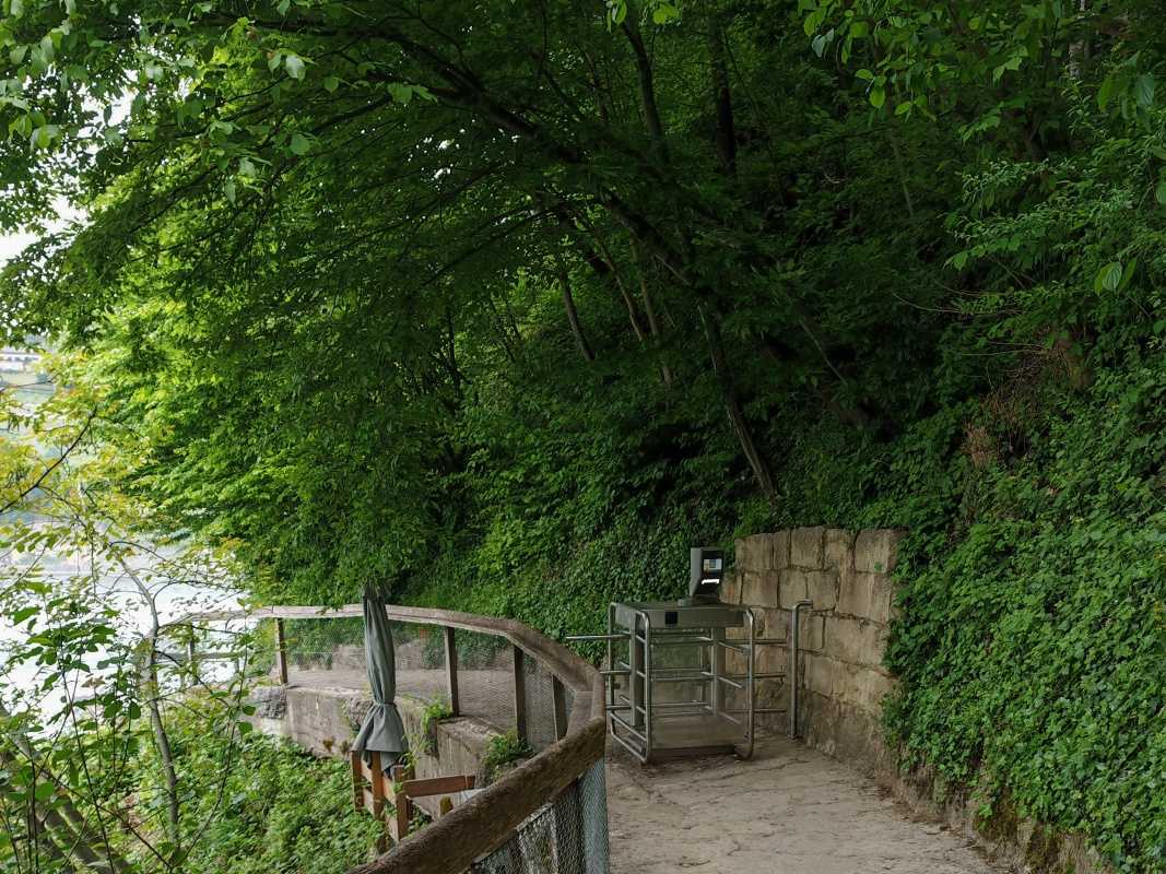 A zastavili nás turnikety na ďalších 5ChF :)