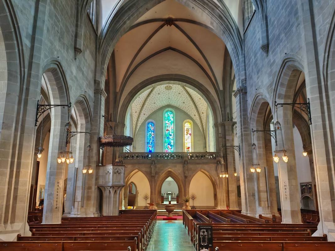 Fraumünster - Chagallove okná žiaria