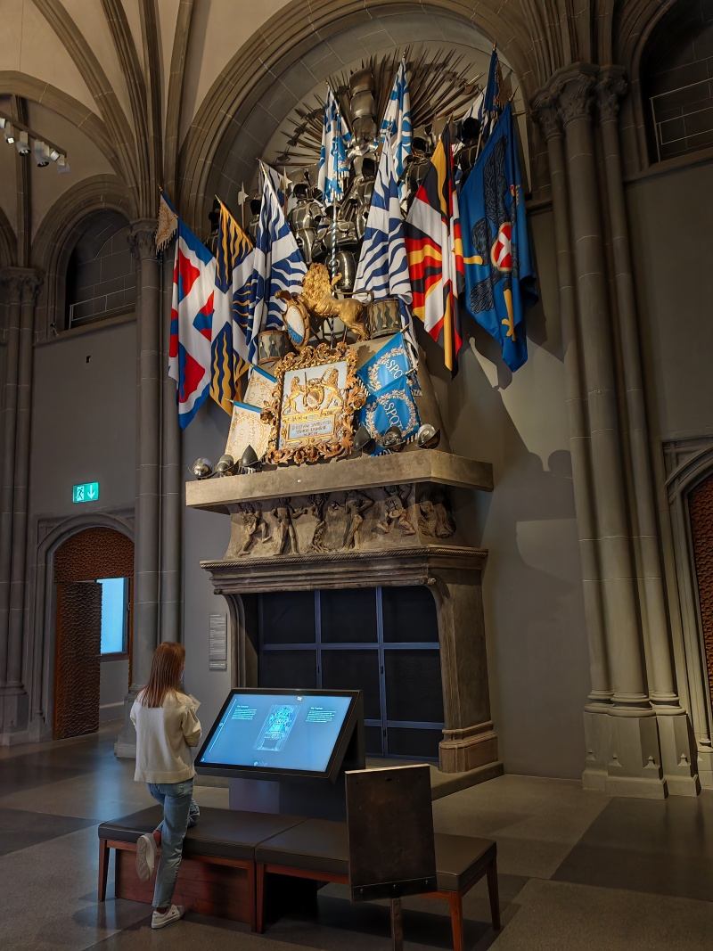 Landesmuseum - výstava v kostole