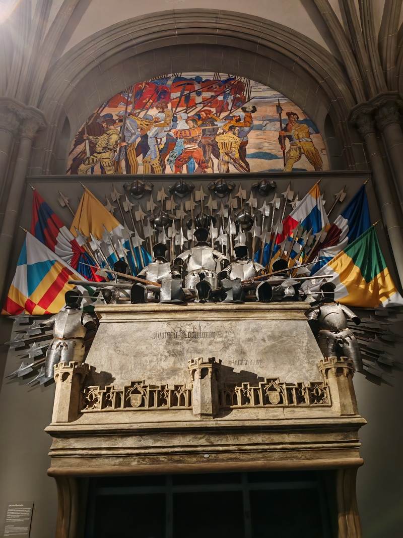 Landesmuseum - výstava v kostole